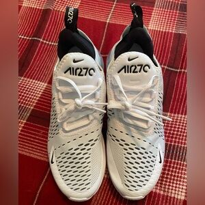 Nike Air 270 White and Black Sneakers